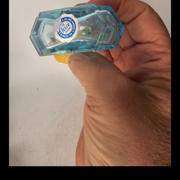 Vintage azure blue perfume bottle with an atomizer - Picture 6 of 7